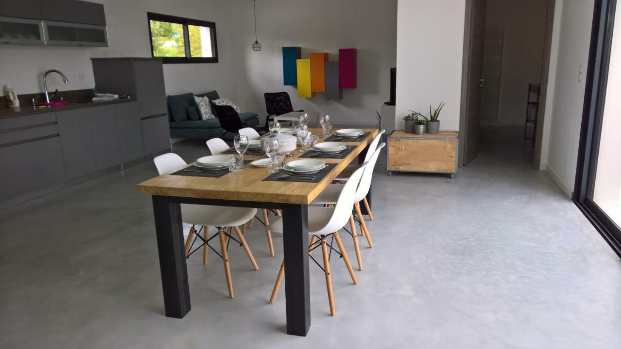 Villa Piscine Sud France Verzeille Екстериор снимка